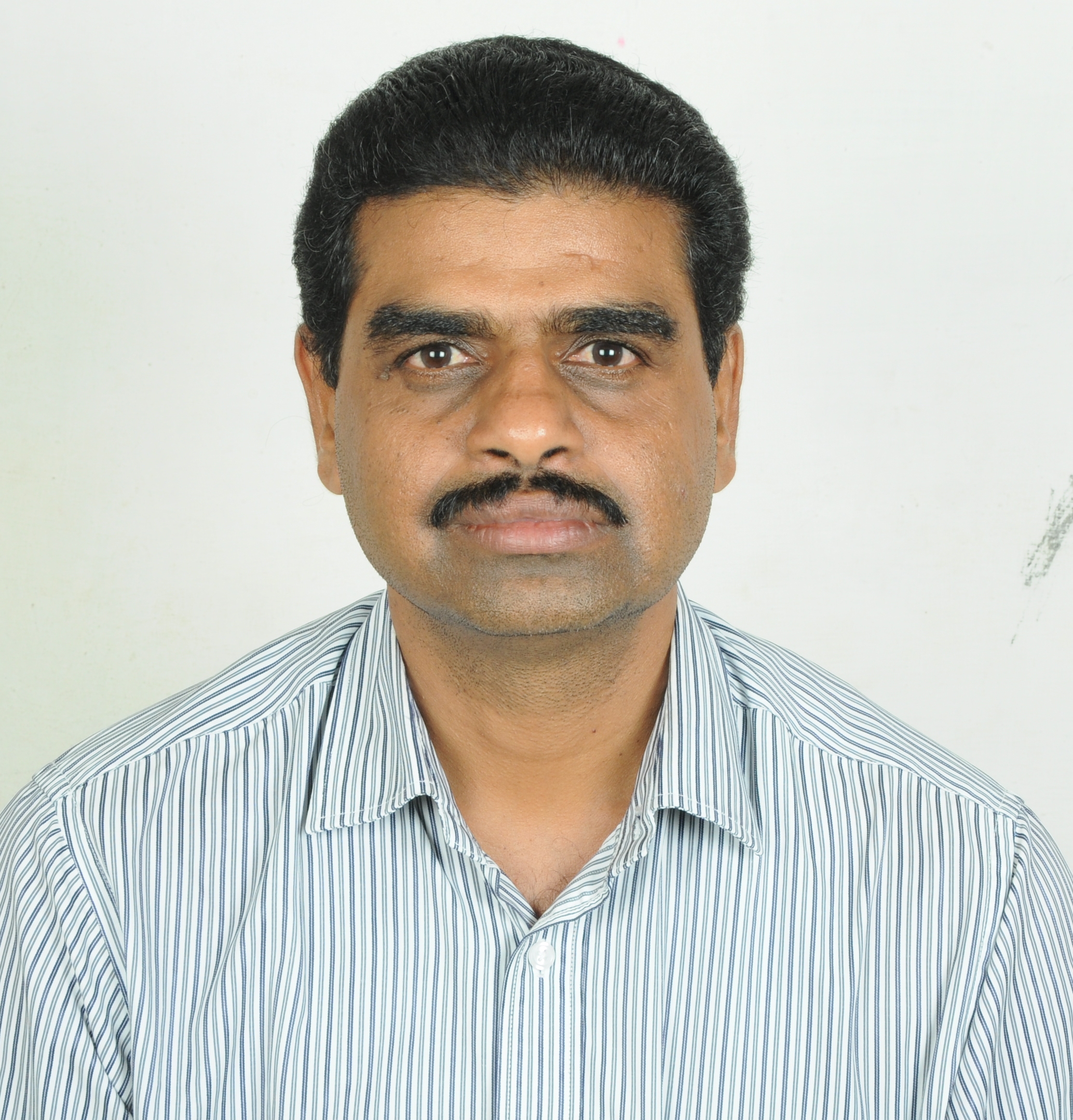 Sri R.M. Ravi